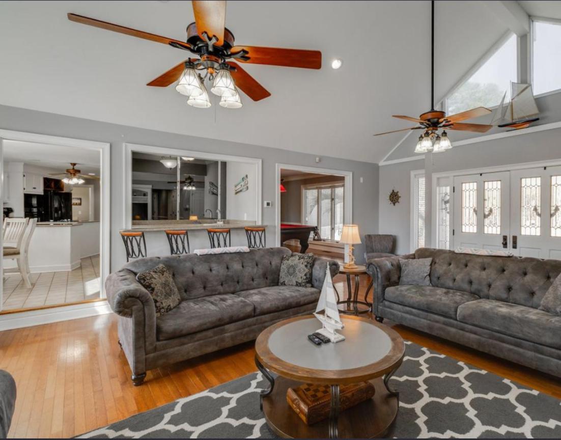 The Lake House Irmo Bagian luar foto